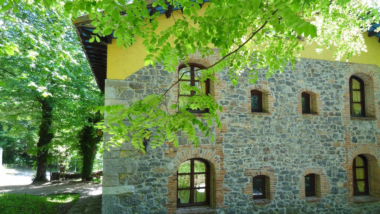 Hotel Trapa Soto De Cangas Exterior photo